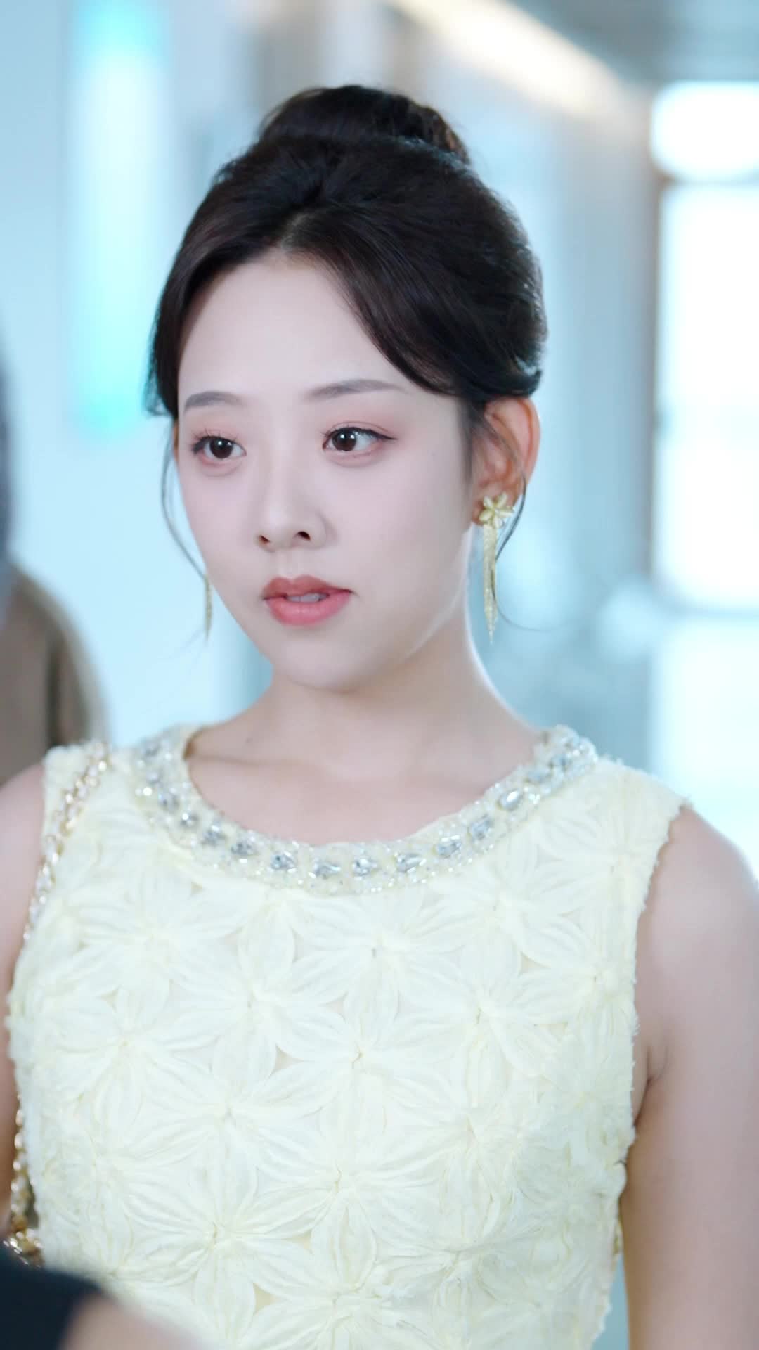 第32話 - I Fired My Bodyguard After I Died